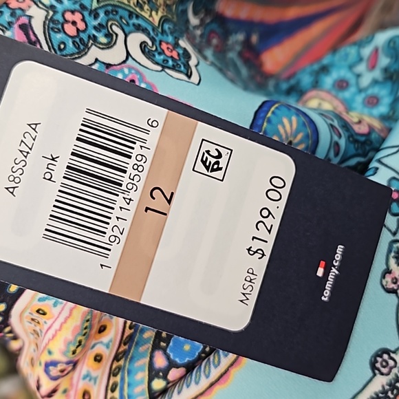 NWT! MSRP $129 Tommy Hilfiger Scuba Printed Sheath Dress - Picture 3 of 3